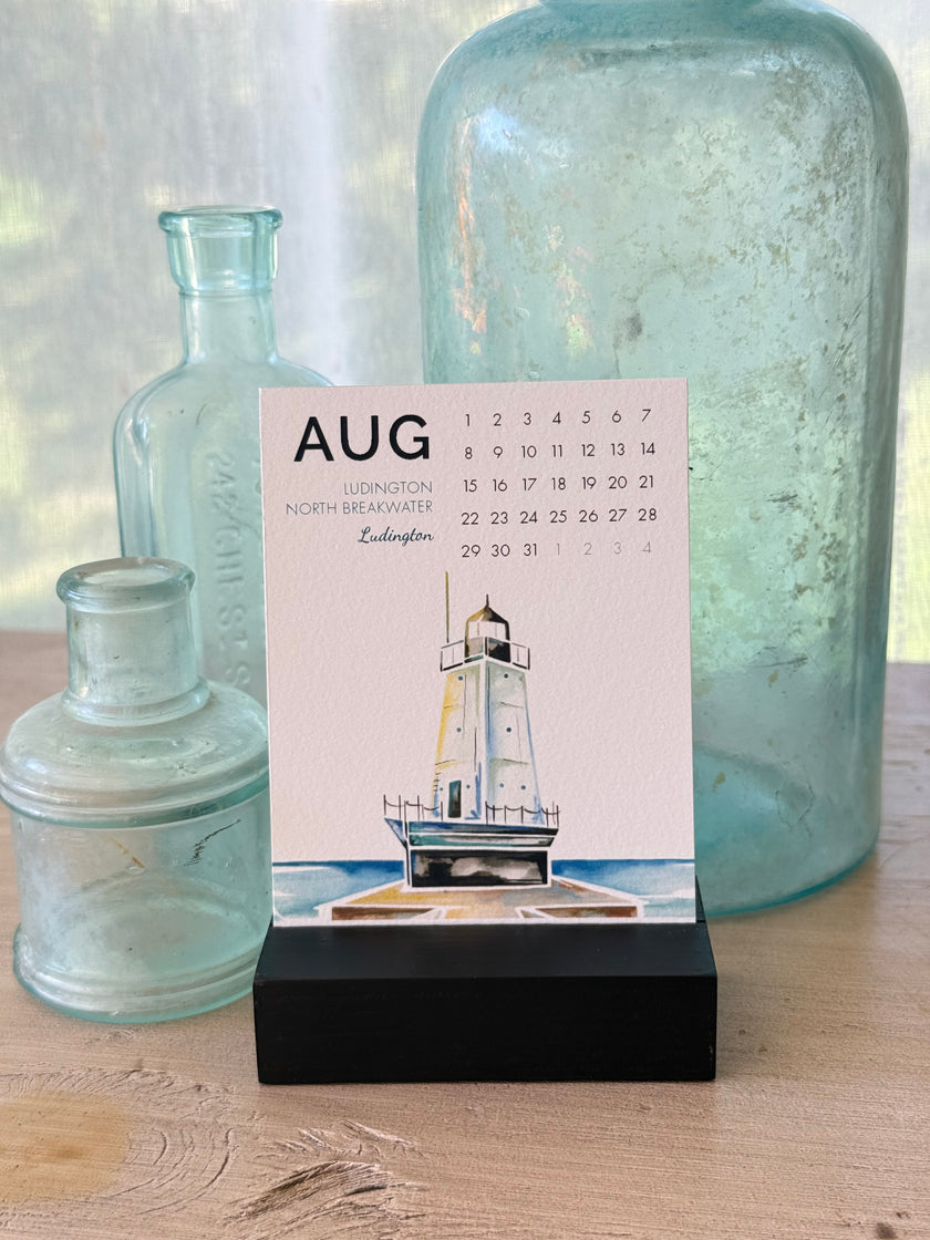 2027 Mini Desk Calendar: Michigan Lighthouses